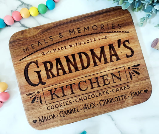 Nana's Kitchen Personalized Cutting Board - Grandma's Kitchen, Custom Cutting Board - Engraved Cutting Board, Gift for Mom, Grandma Gift