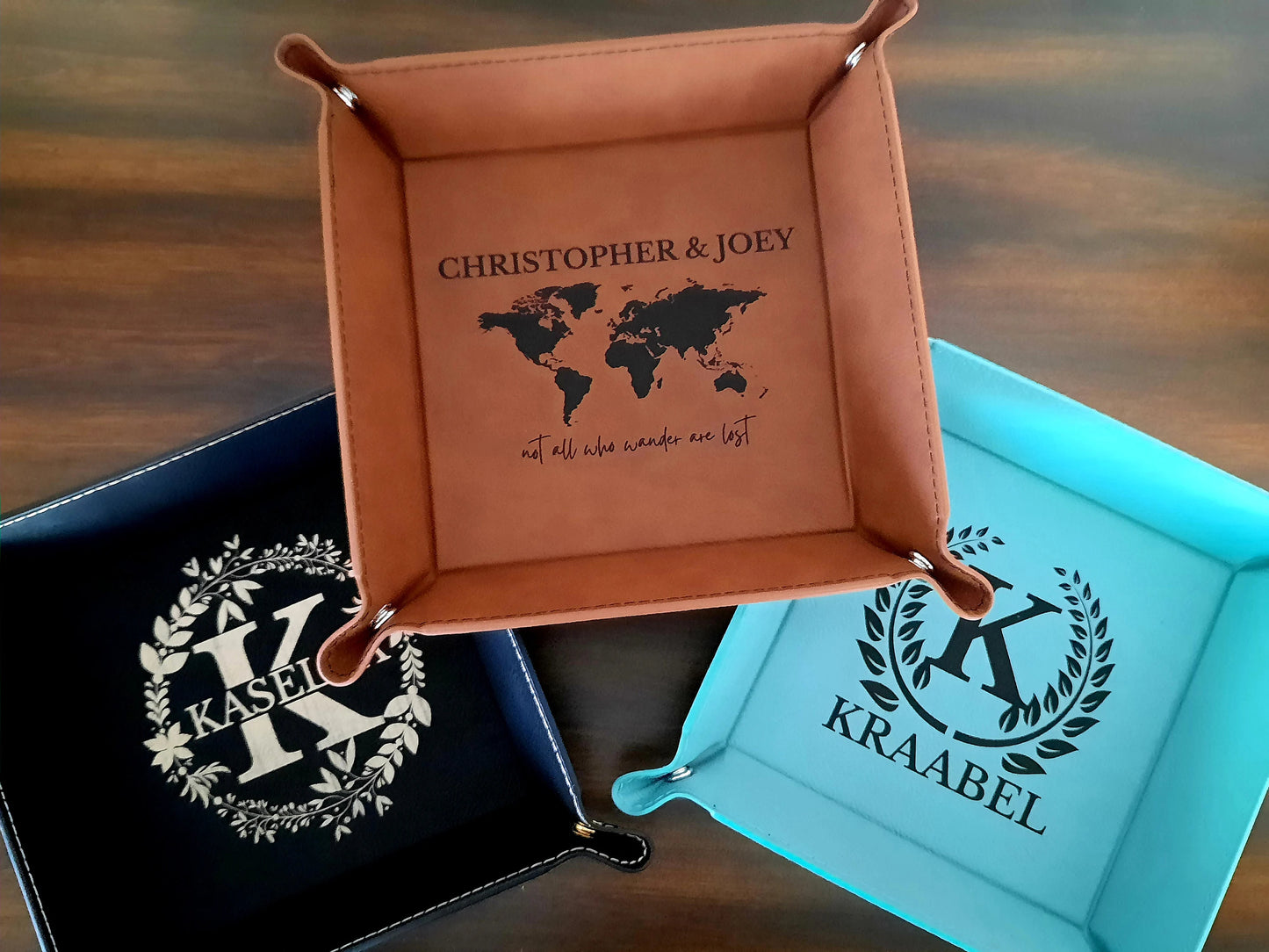 Minnesota Personalized Leather  Dice Cup and Tray, Bunco Dice Cup, Gifts for Her, Gifts for Him, Gift for kids