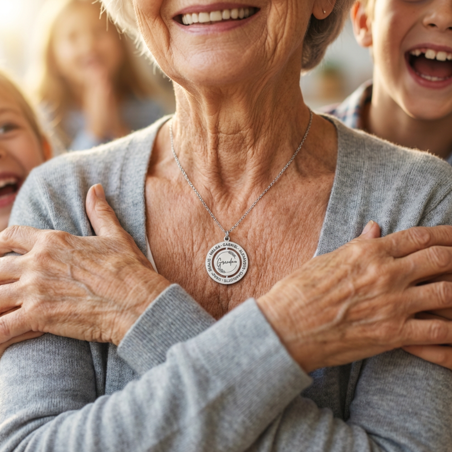 Personalized Rotating Circle Necklace For Grandma Abuela Mom Or Nanni With Names Revealed On Spinning Center, 14K Gold Plated Rose Gold Or Silver Stainless Steel