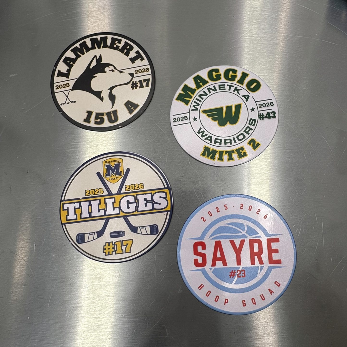 Personalized Team Spirit 3" Round Magnet for Basketball & Hockey – Perfect for Coaches, Players, Team Captains, Parents & Senior Night Recognition