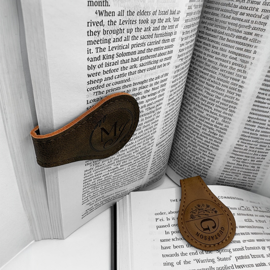 Personalized Round Magnetic Leather Bookmark Strong Hold Page Marker For Book Lovers Students And Teachers