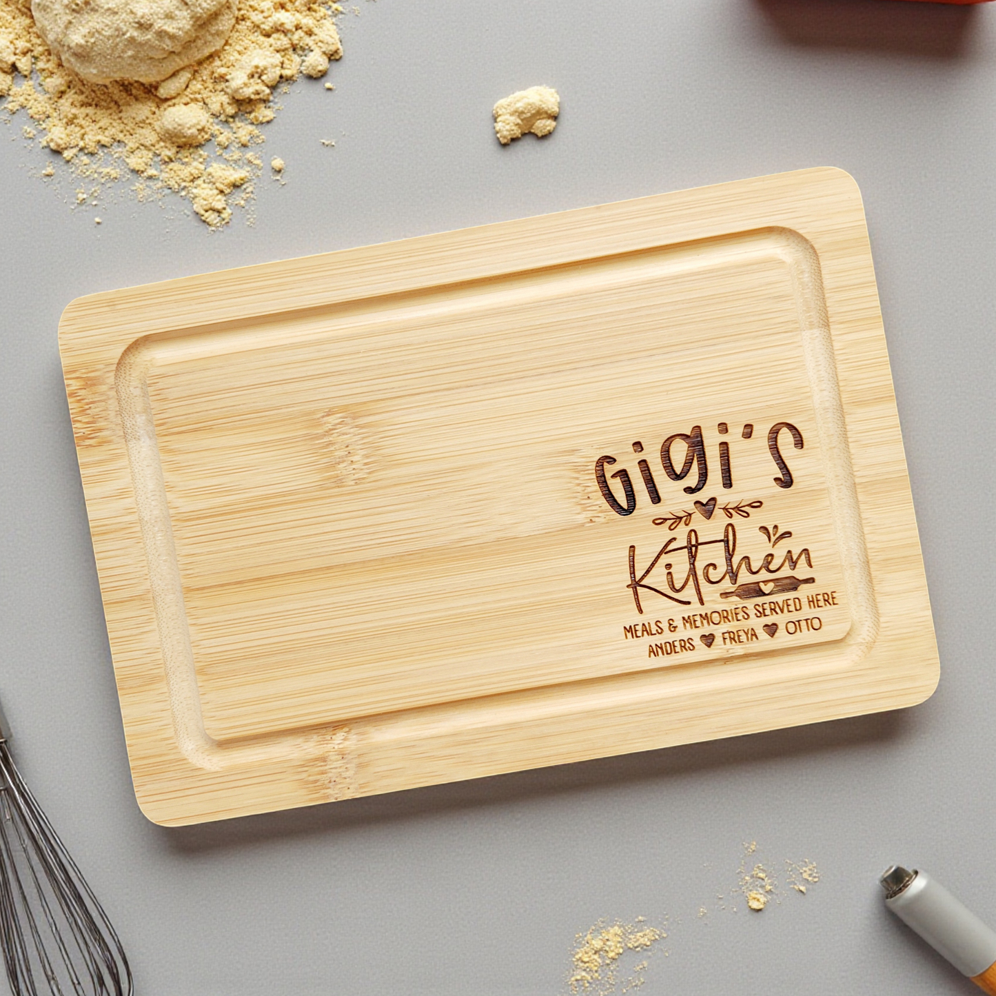 Personalized La Cocina De Nuestra Cutting Board For Abuela Abuelita Tita Mama Keepsake for Mothers Day Kitchen Decor Spanish Serving Board