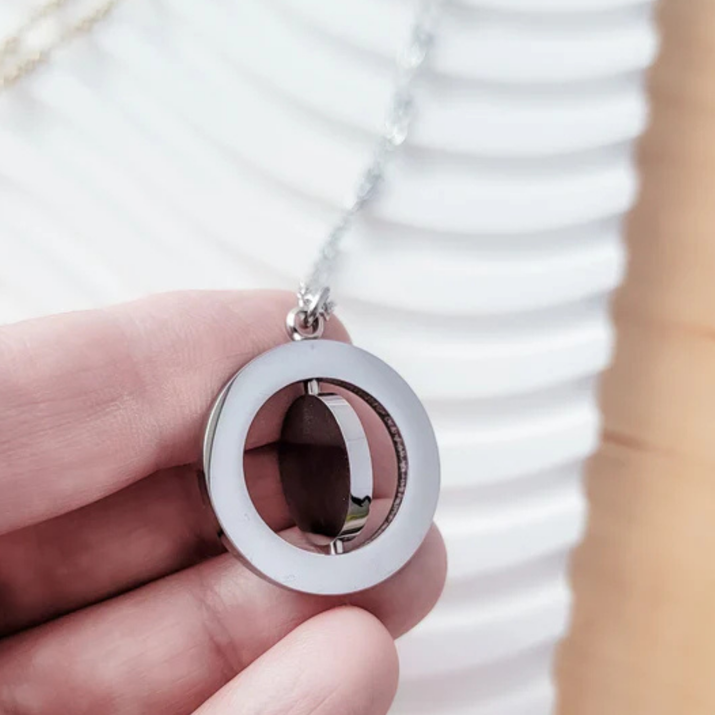 Personalized Rotating Circle Necklace For Grandma Abuela Mom Or Nanni With Names Revealed On Spinning Center, 14K Gold Plated Rose Gold Or Silver Stainless Steel